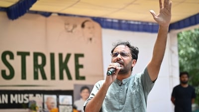 Ashutosh Ranka vowed that the Cockroaches of Bengal will continue to visit schools in the state. (Hindustan Times)