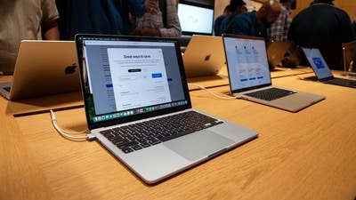 Apple patches a Screen Sharing flaw now being exploited, urging Mac users to update and secure vulnerable systems. (Bloomberg)