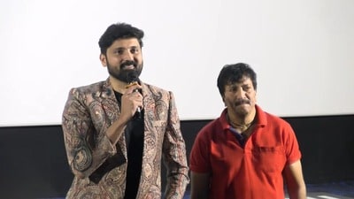 నన్ను ఇప్పటివరకు డబ్బున్న కుర్రాడిలా చూపించారు, ఈ సినిమా నాకు రీలాంచ్.. హీరో సామ్రాట్ కామెంట్స్ నన్ను ఇప్పటివరకు డబ్బున్న కుర్రాడిలా చూపించారు, ఈ సినిమా నాకు రీలాంచ్.. హీరో సామ్రాట్ కామెంట్స్