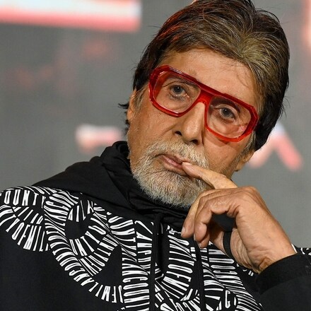 Amitabh Bachchan is currently hosting Kaun Banega Crorepati (KBC) Season 18.