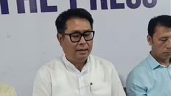 Manipur government spokesperson Sapam Ranjan said a team will rush to Delhi to meet central leaders to press them to postpone the Census until an NRC is completed.