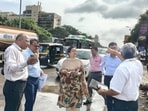Additional municipal commissioner Pavneet Kaur inspected the proposed alignment related to High Capacity Mass Transit Route with civic officials and additional police commissioner Manoj Patil. (HT)