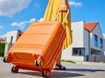 A premium-looking suitcase does not always need a premium price tag, as today's luggage market offers impressive choices across budgets. 