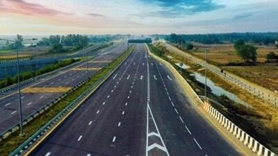 Bihar’s NH-22 will be widened to four lanes under a ₹3,590.73 crore project aimed at improving Nepal border connectivity and trade. Bihar’s NH-22 will be widened to four lanes under a ₹3,590.73 crore project aimed at improving Nepal border connectivity and trade.