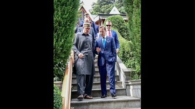Jammu and Kashmir Chief Minister Omar Abdullah in conversation with US Ambassador to India Sergio Gor, in Srinagar on Wednesday. (ANI) Jammu and Kashmir Chief Minister Omar Abdullah in conversation with US Ambassador to India Sergio Gor, in Srinagar on Wednesday. (ANI)