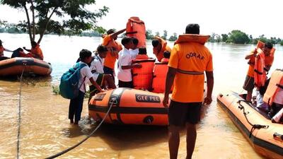 On Saturday, 284 students of a residential school housing SC/ST students in the district were stranded as floodwaters from the Brahmani river inundated the Kulasahi area. (HT Photo) On Saturday, 284 students of a residential school housing SC/ST students in the district were stranded as floodwaters from the Brahmani river inundated the Kulasahi area. (HT Photo)