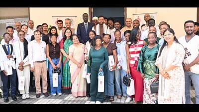 The students from 14 countries studying at Chaudhary Charan Singh Haryana Agricultural University, Hisar; Kurukshetra University; and Maharishi Markandeshwar University, Mullana, participated in the interaction. (HT Photo)