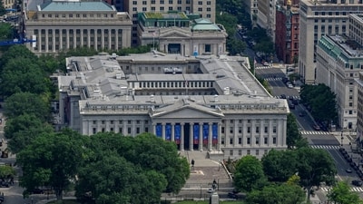US national debt crosses $40 trillion, raising concerns about higher borrowing costs, slower wage growth and tougher financial choices ahead.. REUTERS/Daniel Heuer/File Photo (REUTERS)