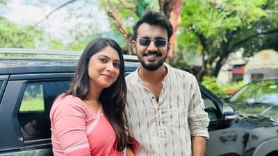 শুভস্মিতাকে পাশে নিয়ে কেন এমন কথা বললেন অরুনাভ? শুভস্মিতাকে পাশে নিয়ে কেন এমন কথা বললেন অরুনাভ?