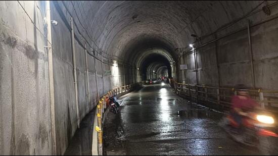 Residents said that the tunnel, constructed in 2013 at a cost of approximately <span class='webrupee'>₹</span>19 crore near the Uttarkashi district headquarters, has faced persistent water seepage problems since its construction