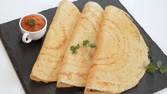 Kunal Kapur's masoor dal dosa and tomato chutney take approximately 45 minutes to make.