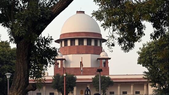 The Supreme Court has now rejected a petition challenging the constitutional validity of hanging on the grounds that it violates the right to a dignified death protected under Article 21, maintaining that the process causes no greater pain than any other known method and avoids “barbarity, torture and degradation”. (HT Archive)