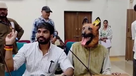 Khandwa dog protest: Why one man wore a dog mask to the Collectorate. 
