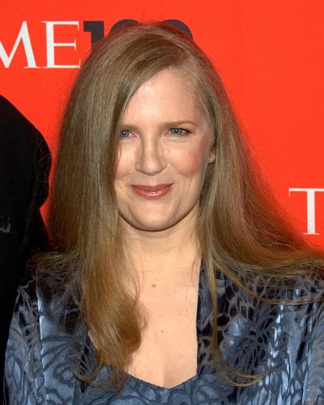 Author Suzanne Collins (David Shankbone / Wikimedia Commons) Author Suzanne Collins (David Shankbone / Wikimedia Commons)
