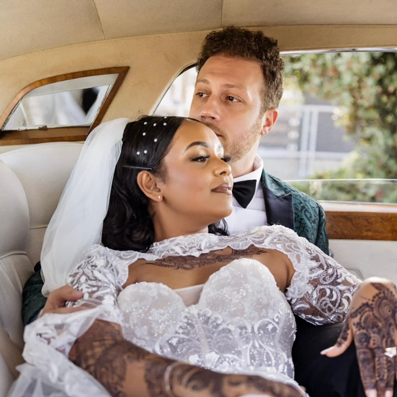 Amal Hagisufi and Moustafa Madkaur’s initial connection on LinkedIn later turned into love. Amal Hagisufi and Moustafa Madkaur’s initial connection on LinkedIn later turned into love.