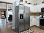 AI controls, convertible zones and specialised cooling features give these refrigerators plenty of everyday versatility.