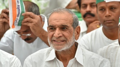 Former Congress MP Sajjan Kumar has died, Safdarjung Hospital authorities confirmed on Thursday, Aug 20