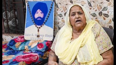 Popri Kaur widow of late Saroop Singh. (Hindustan Times)