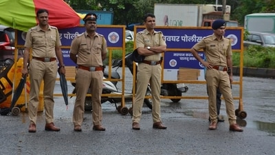 The police nabbed accused Anil Shinde, 30, from Kalwa after tracing the autorickshaw which he had taken from the building.   (Photo for representation) (HT Photos)