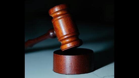 Bail for 21-year-old after settlement with injured cop