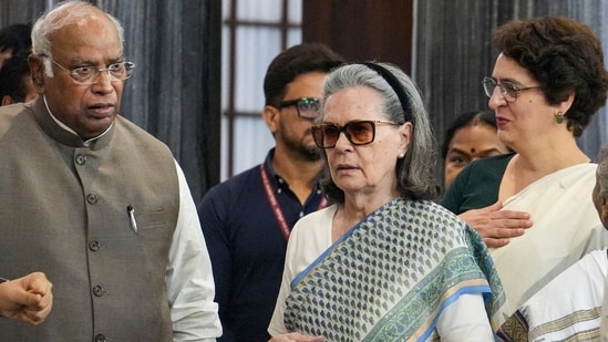 The BJP launched a sharp attack on the Congress over its decision to sing only the first two stanzas of "Vande Mataram" at party events. (PTI)