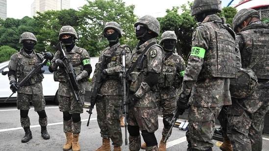 According to Lee, this "voluntary enlistment system" will aim to broaden the path to long-term professional military roles. The decision also comes amid South Korea's declining birth rate.