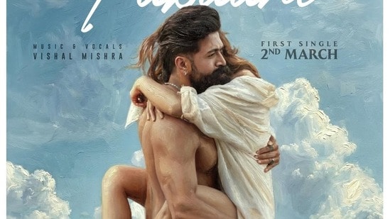 18+ వాళ్లకు మాత్రమే.. షాకింగ్ టాక్సిక్ సెన్సార్ రివ్యూ.. ధురంధర్ సినిమాలను మించిన హింస, శృంగారం!
