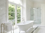 MahaRERA has dismissed homebuyers' complaint alleging unauthorised substitution of bathroom sanitary fittings by a developer of a project near Mumbai. (Picture for representational purposes only)(Gemini Generated Photo)