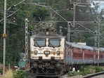 ప్రత్యేక రైళ్లు 