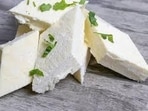 Under the new directions, food business operators (FBOs) have been barred from manufacturing, transporting, storing or selling products containing non-milk fats under the name “paneer”. (HT Photo for representation) Under the new directions, food business operators (FBOs) have been barred from manufacturing, transporting, storing or selling products containing non-milk fats under the name “paneer”. (HT Photo for representation)