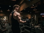 Fitness coach shares the 4 basics that matter most for losing fat and building muscle.