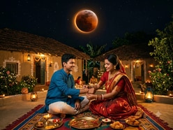 ২০২৬ সালের ২৮ অগস্ট রাখি পূর্ণিমায় ঘটতে চলেছে ৭০ বছর পর বিরল ঘটনা। (ছবিটি প্রতীকী, ন্যানো ব্যানানা দিয়ে তৈরি করা)