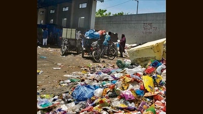 A garbage lying outside the static compactor in Ludhiana (HT) A garbage lying outside the static compactor in Ludhiana (HT)