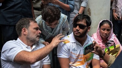 Leader of Opposition in Lok Sabha Rahul Gandhi, along with Sahil Lochav, who suffered pellet gun injuries during the Jantar Mantar students' protest, at the Parliament Street Police Station to file a complaint, in New Delhi on Friday. (ANI)