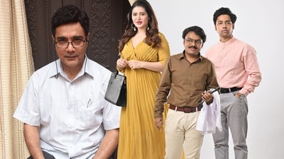 প্রসেনজিতের ‘ডাক্তারকাকু'র ফার্স্ট লুক প্রকাশ্যে, পরিচালক পাভেল এবার অভিনয়েও প্রসেনজিতের ‘ডাক্তারকাকু'র ফার্স্ট লুক প্রকাশ্যে, পরিচালক পাভেল এবার অভিনয়েও