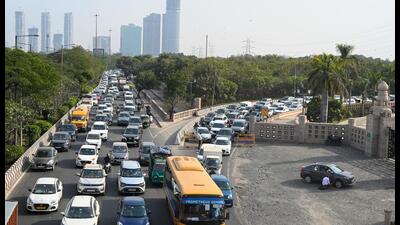 The project, estimated to cost around ₹85 crore, was approved by Noida Authority chief executive officer Krishna Karunesh. Officials said preparations for the project have begun. (HT PHOTO) The project, estimated to cost around ₹85 crore, was approved by Noida Authority chief executive officer Krishna Karunesh. Officials said preparations for the project have begun. (HT PHOTO)