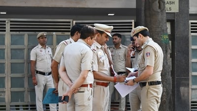 The backpacks allegedly contained gold and diamond jewellery, a laptop and Aadhaar cards, while the suitcase contained clothes. (Representational Image) (Hindustan Times) The backpacks allegedly contained gold and diamond jewellery, a laptop and Aadhaar cards, while the suitcase contained clothes. (Representational Image) (Hindustan Times)