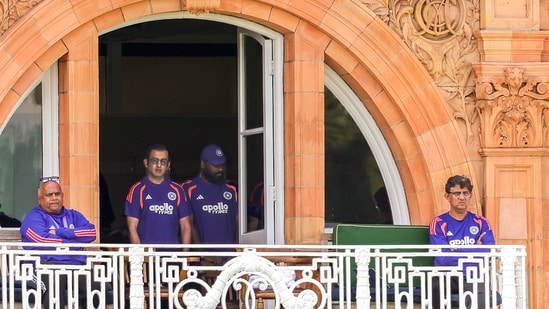 Sairaj Bahutule (extreme right) appeared to be defending Kuldeep Yadav's performance. (ANI Pic Service)
