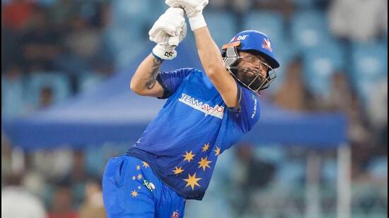 Meerut Mavericks’ Rinku Singh in action at the UP T20 League. (UPT20 League)