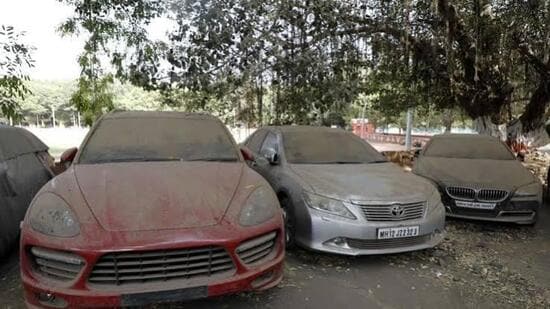 The auction will be held at noon at the Police Lines in Jagraon and will include trucks, cars, motorcycles and scooters seized in different cases. (HT FILE)
