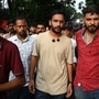 রাজস্থানে এ বার ‘স্কুল ঠিক করো’ অভিযান চালাতে গিয়ে হামলার মুখে পড়ল ককরোচ জনতা পার্টি বা সিজেপি। (Hindustan Times)