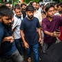 সীমান্ত পেরিয়ে এ বার চিঠি এল ‘ককরোচ জনতা পার্টি’ বা সিজেপি-র প্রতিষ্ঠাতা অভিজিৎ দীপকের কাছে।