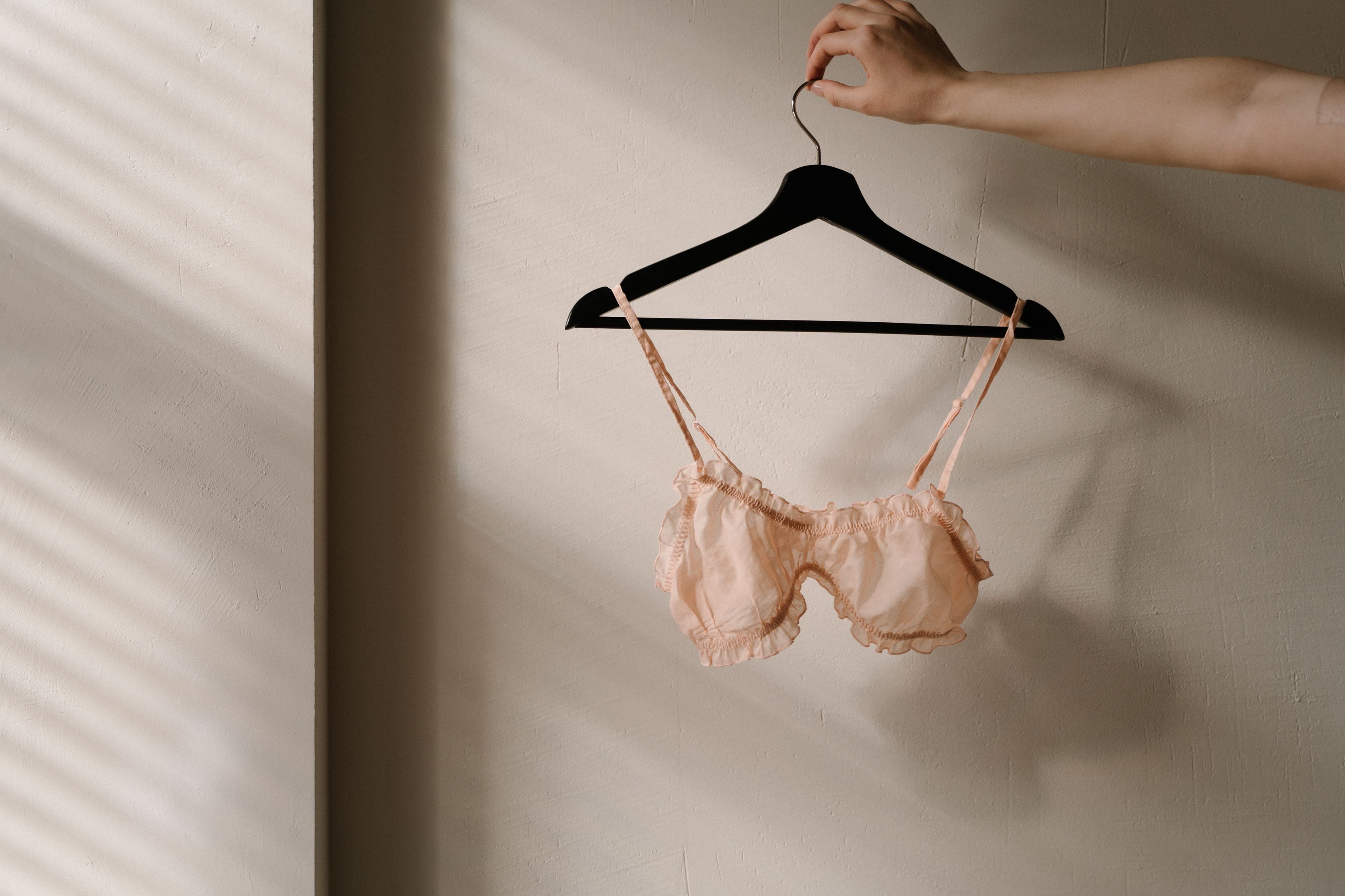 For running or high-impact exercise, a well-fitted sports bra can reduce movement and improve comfort. (Pexel) For running or high-impact exercise, a well-fitted sports bra can reduce movement and improve comfort. (Pexel)
