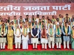 PM Modi and Nitin Nabin can be seen posing with the entire team of office-bearers who were recently named to various posts.