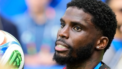 Tyreek Hill is recovering from a serious left knee injury suffered in Week 4 of the 2025 season against the New York Jets. (AP Photo/Rebecca Blackwell) Tyreek Hill is recovering from a serious left knee injury suffered in Week 4 of the 2025 season against the New York Jets. (AP Photo/Rebecca Blackwell)