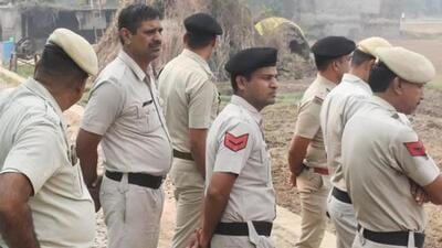 Sagar Lokayukta superintendent of police DK Rathore said that an FIR has been registered against Ramesh Ahirwar, his wife Sahodra Bai, Saurabh Ahirwar and his brother Ankit Ahirwar. (File Photo/Representative)