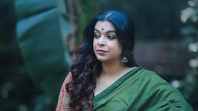 রাহুলকে নিয়ে এবার অকপট মৌমিতা