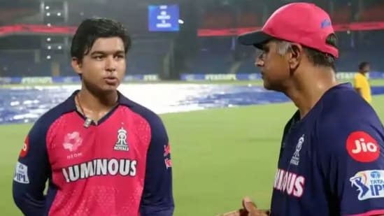 Vaibhav Sooryavanshi and Rahuld Dravid for the Rajasthan Royals.