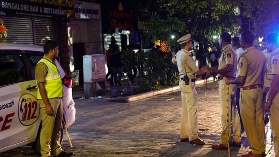 According to the FIR, at around 10.30 am on August 20, the police officials got a tip-off that the accused was allegedly having suspicious dealings with persons from Pakistan.