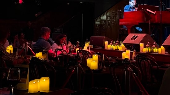 The beautifully candle-lit evening at Piano Man, Eldeco Centre, drew from the rhythm, soul and musical heritage of New Orleans, widely regarded as the birthplace of jazz